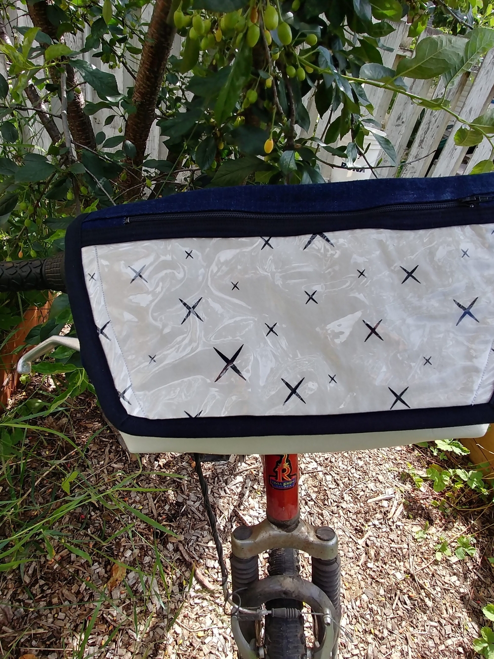 Handlebar Bike Bag in Navy & White Atomic Stars